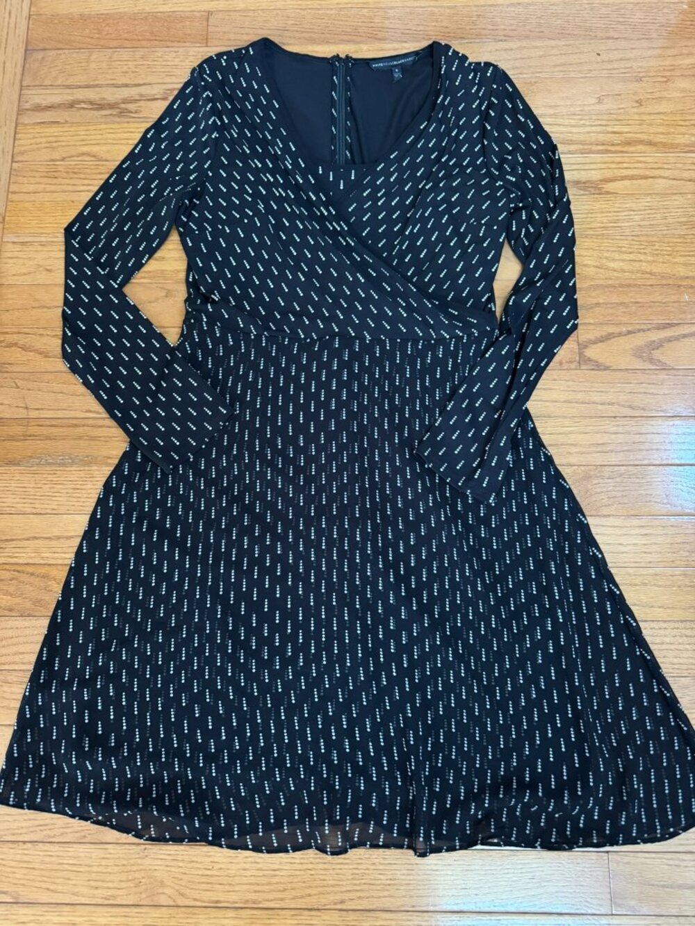 White House Black Market Surplice Dot Dress Size 8
